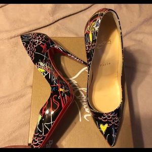 Christian Louboutin (So Kate)